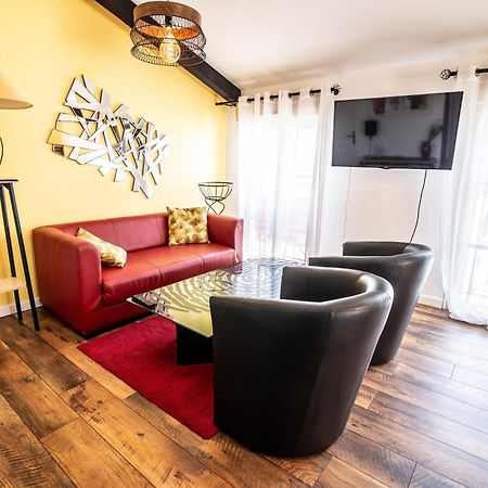 Aparthotel Le Dupe Brissac-Quince Esterno foto